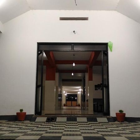 Dhoni Castle Palakkad Ngoại thất bức ảnh