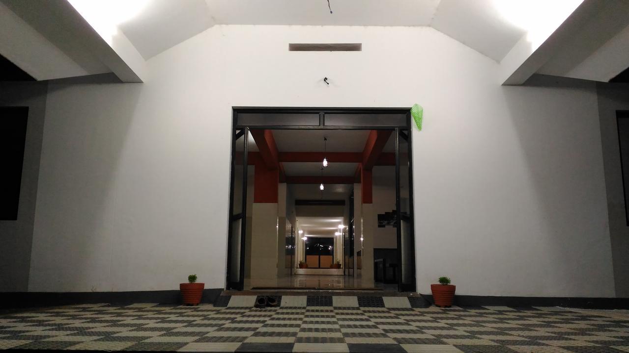 Dhoni Castle Palakkad Ngoại thất bức ảnh